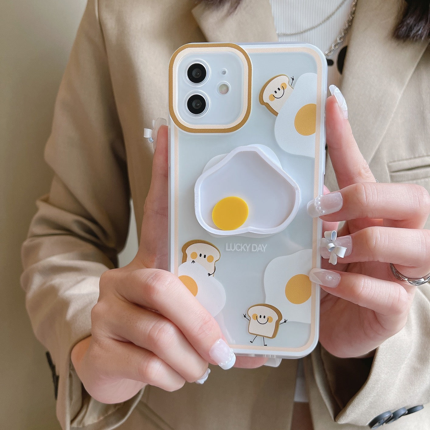 iPhone Case】目玉焼きと食パンちゃん柄iPhoneケース – AirpodsCaseStores