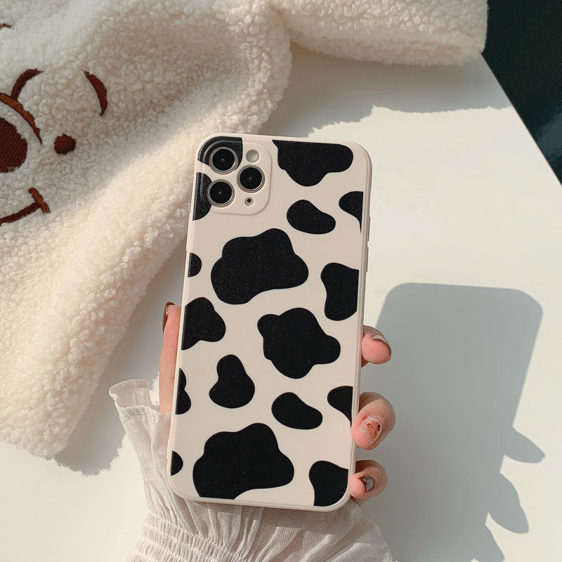 【iPhone Case】かわいい牛柄iPhoneケース