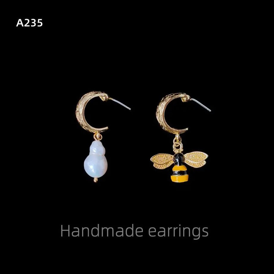 【Earrings】  ハチミツ真珠ピアス