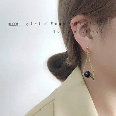 【Earrings】  オシャレ月ピアス