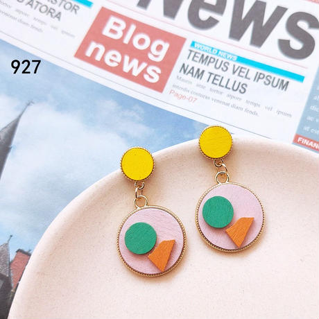 【Earrings】 カラフルピアス