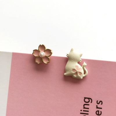 【Earrings】桜と白黒キャットのイヤリング＆ピアス