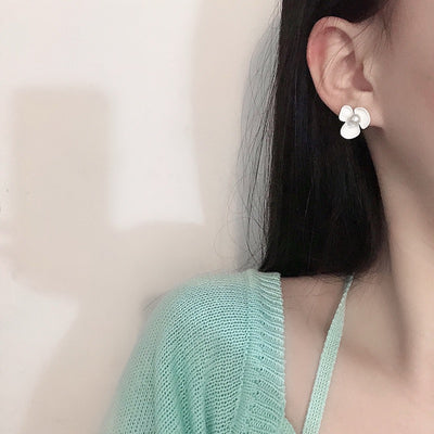 【Earrings】綺麗な花柄ピアス