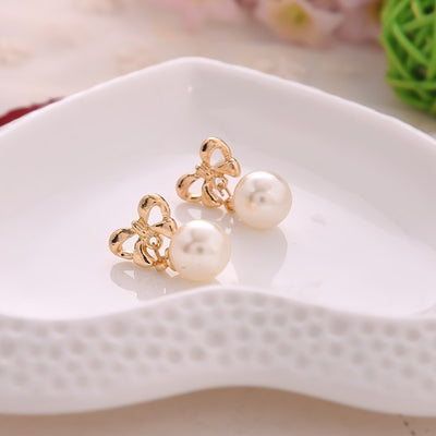 【Earrings】ゴージャス蝶々＆パールのピアス