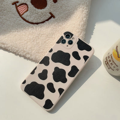 【iPhone Case】かわいい牛柄iPhoneケース