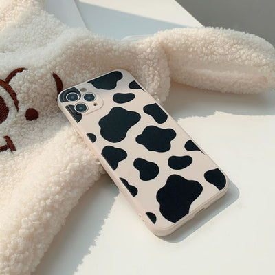 【iPhone Case】かわいい牛柄iPhoneケース