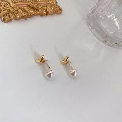 【Earrings】シンプル ハート型 パール 春夏新商品 ピアス