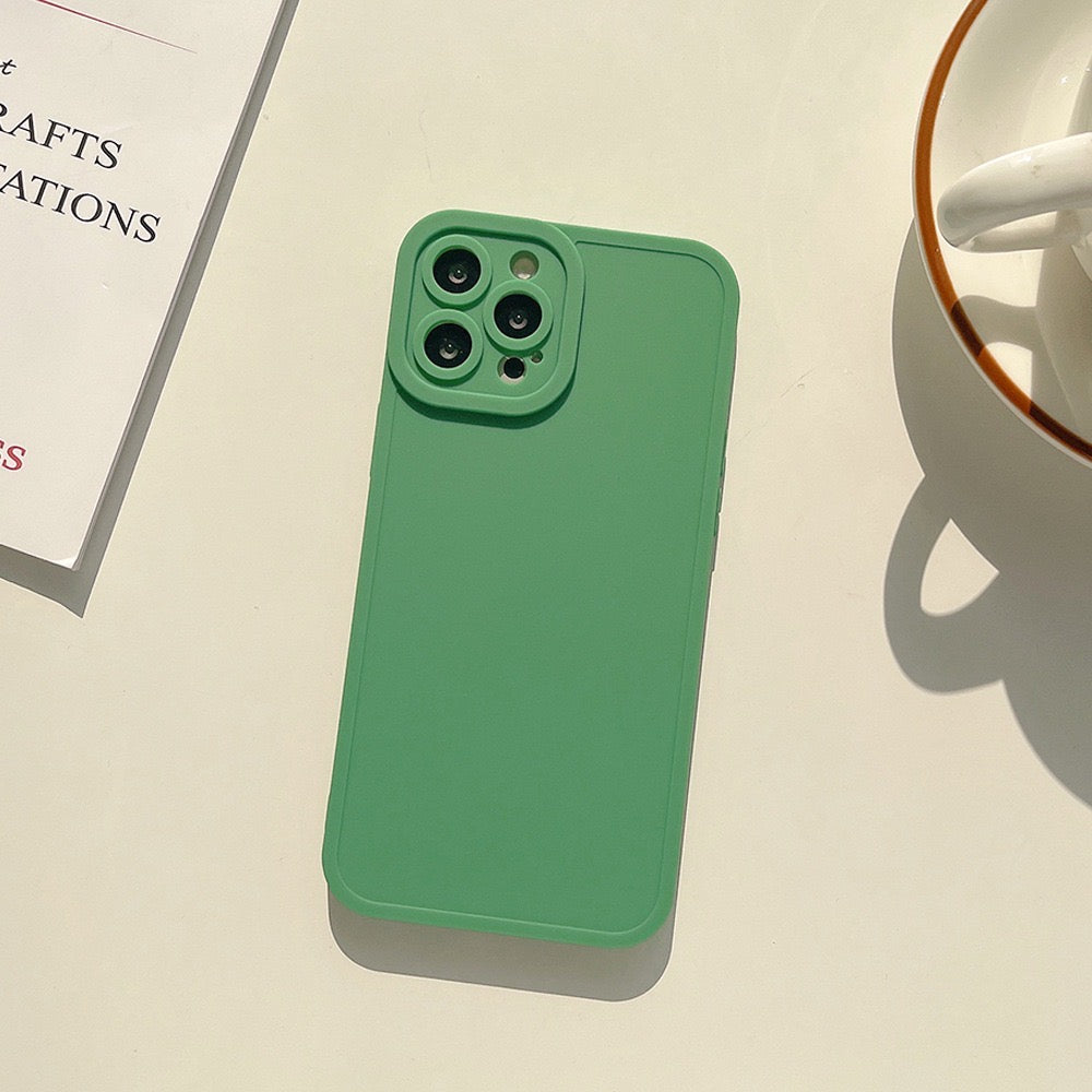 【iPhone Case】シンプル お洒落 12色 韓国 人気 無地カバー カップル iPhoneケース