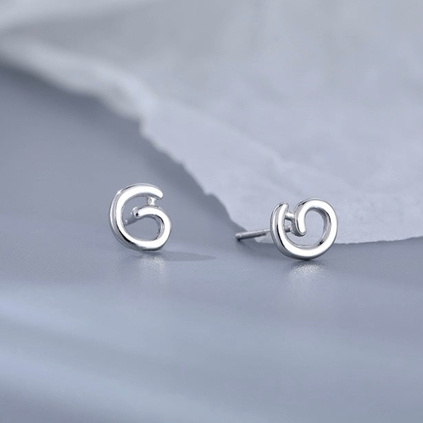 【Earrings】アルファベット26文字 シルバー925ピアス&イヤリング