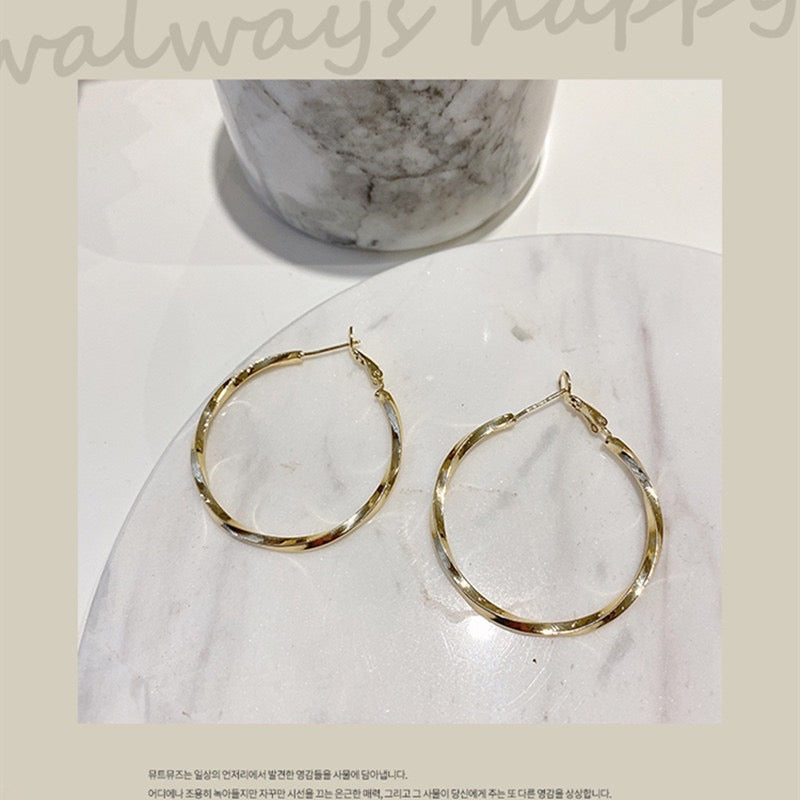 【Earrings】可愛い人気 韓国 お洒落 シンプル ピアス&イヤリング