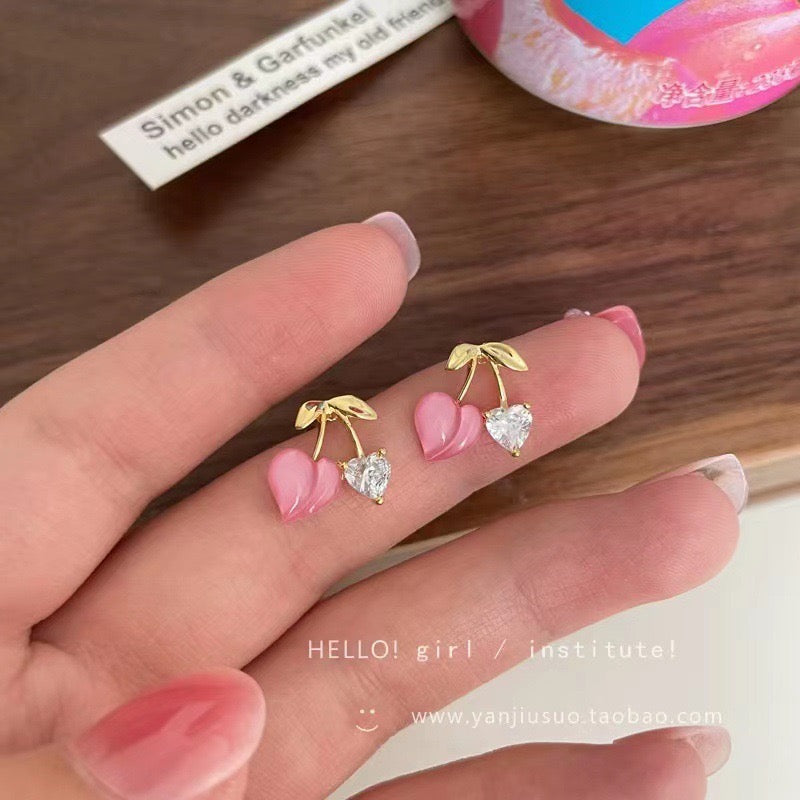 【Earrings】花 ピンク レディース 可愛い人気 韓国 お洒落 シンプル ピアス