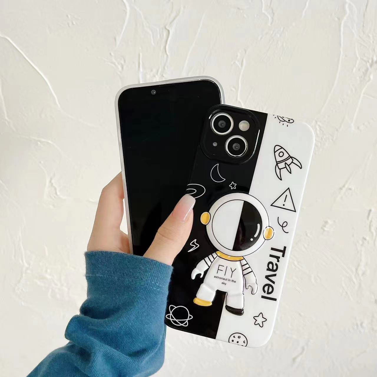 【iPhone Case】可愛い 宇宙飛行士 人気 黒白 立体  IPHONEケース