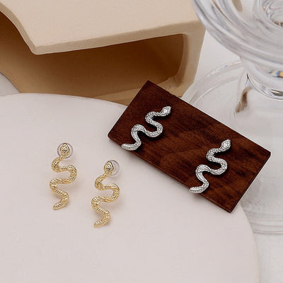 【Earrings】スネークデザインのピアス