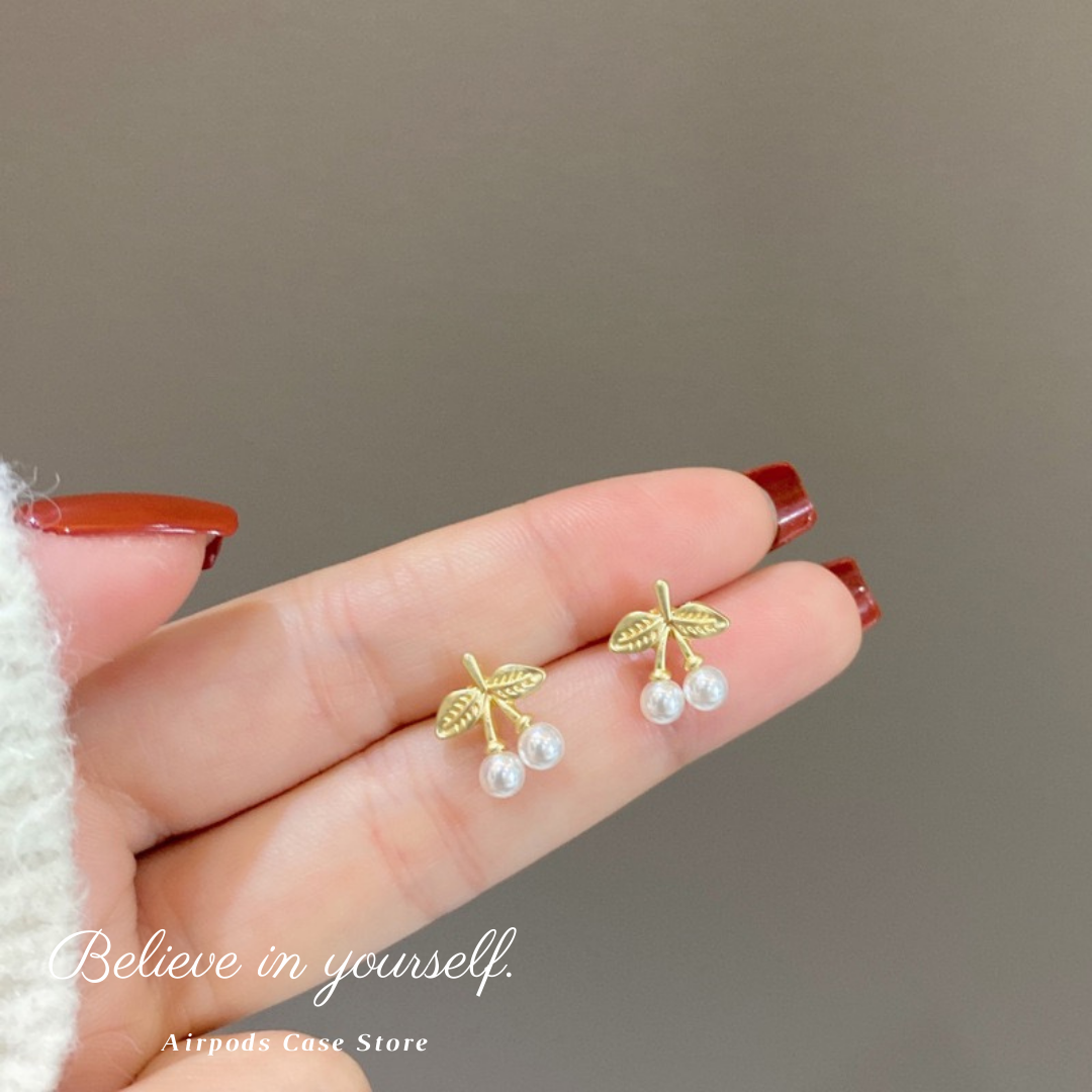 【Earrings】  ゴールド チェリー大人かわいいピアス